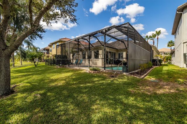 10537 MARTINIQUE ISLE DRIVE, Tampa, FL 33647