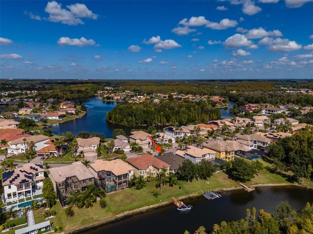 10537 MARTINIQUE ISLE DRIVE, Tampa, FL 33647