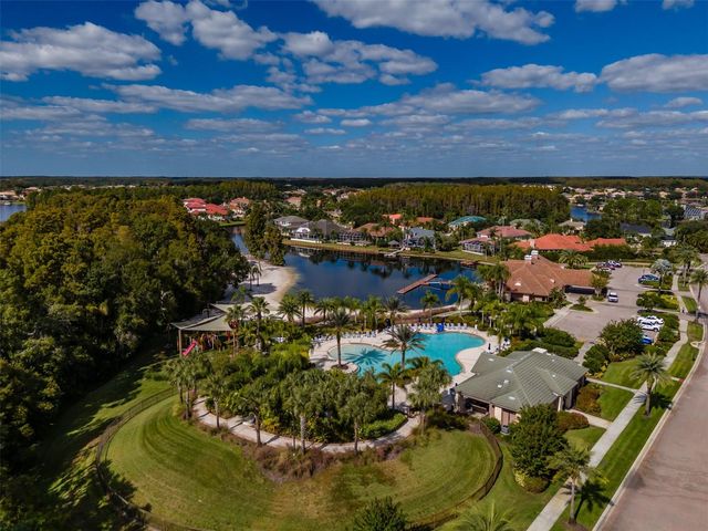 10537 MARTINIQUE ISLE DRIVE, Tampa, FL 33647