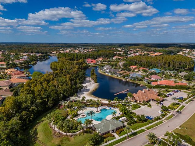 10537 MARTINIQUE ISLE DRIVE, Tampa, FL 33647