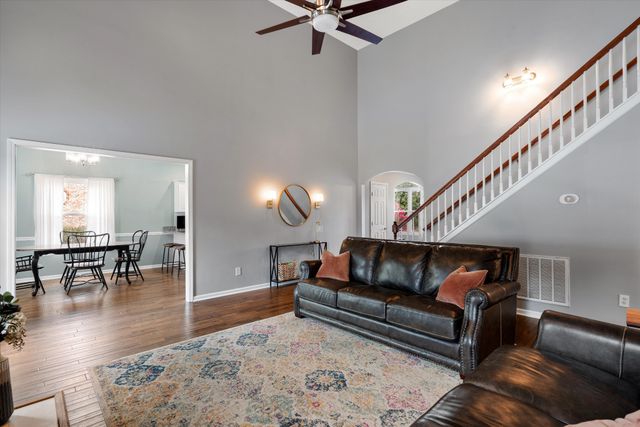 3264 Colchester Cir, Lebanon, TN 37087