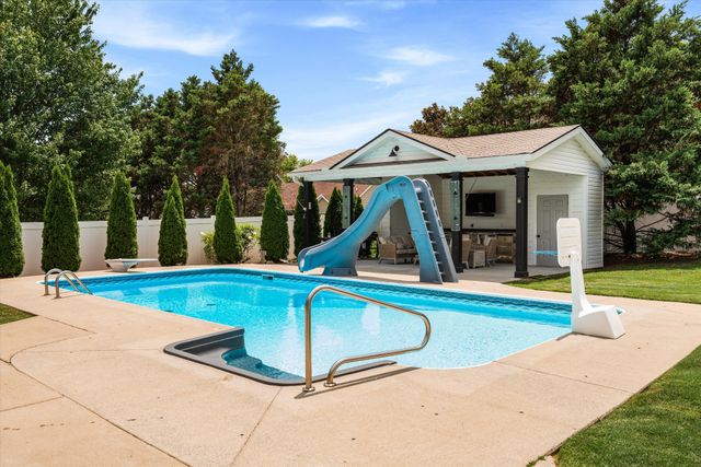 3264 Colchester Cir, Lebanon, TN 37087