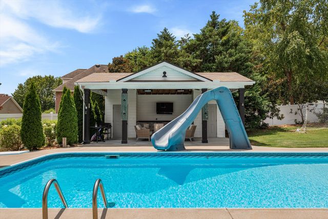 3264 Colchester Cir, Lebanon, TN 37087