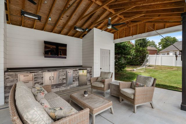 3264 Colchester Cir, Lebanon, TN 37087