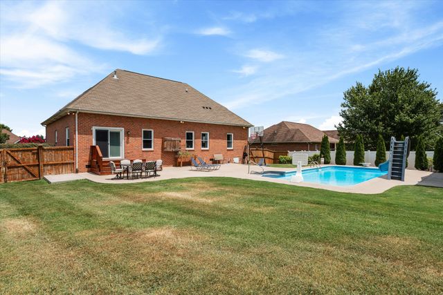 3264 Colchester Cir, Lebanon, TN 37087