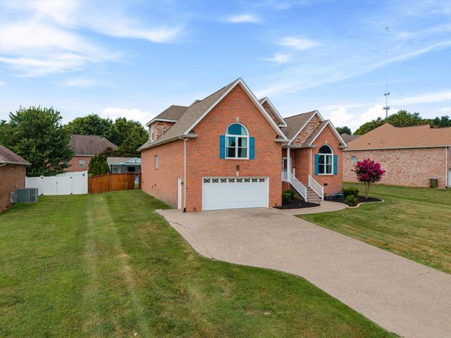 3264 Colchester Cir, Lebanon, TN 37087
