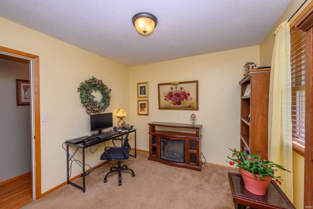 6904 W County Road 500 North, Muncie, IN 47304