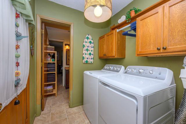 6904 W County Road 500 North, Muncie, IN 47304