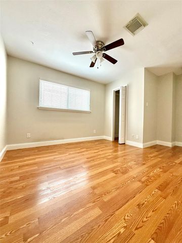 12625 Memorial Drive 25, Houston, TX 77024