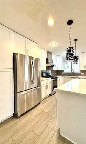 12625 Memorial Drive 25, Houston, TX 77024