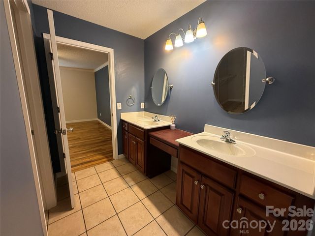 153 Deer Creek Drive, Hudson, NC 28638