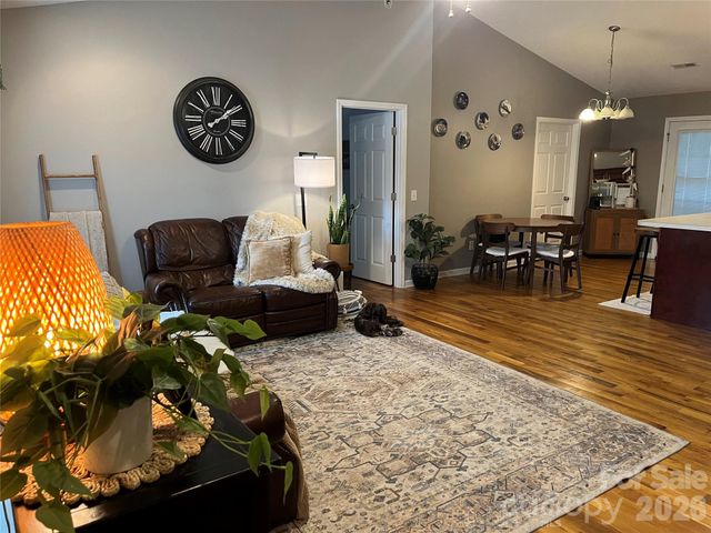 153 Deer Creek Drive, Hudson, NC 28638