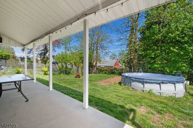 9 Leopold Ter, Clifton City, NJ 07011
