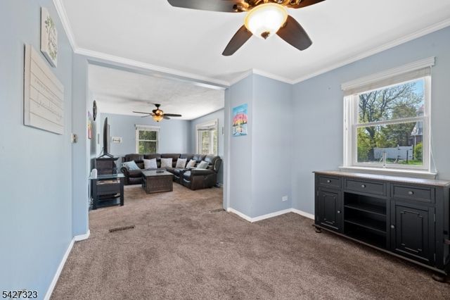 9 Leopold Ter, Clifton City, NJ 07011