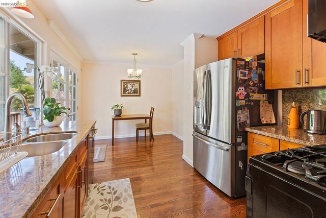 147 Natalie DR, Moraga, CA 94556