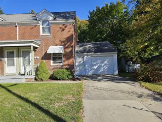 702 Leland Court, Adrian, MI 49221