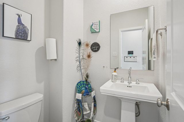 415 Barrios Bay Lane, La Porte, TX 77571