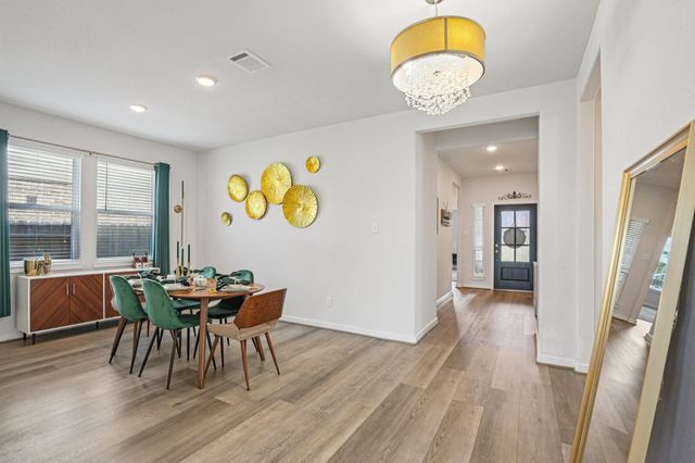 415 Barrios Bay Lane, La Porte, TX 77571