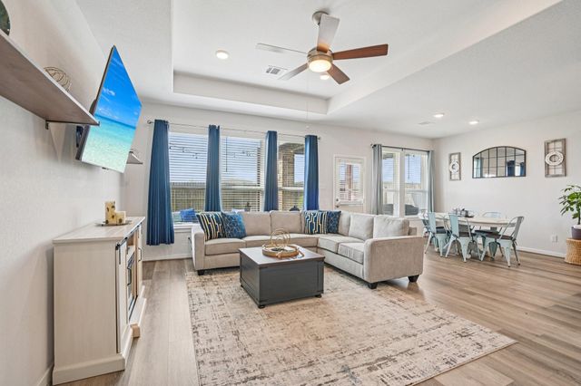 415 Barrios Bay Lane, La Porte, TX 77571