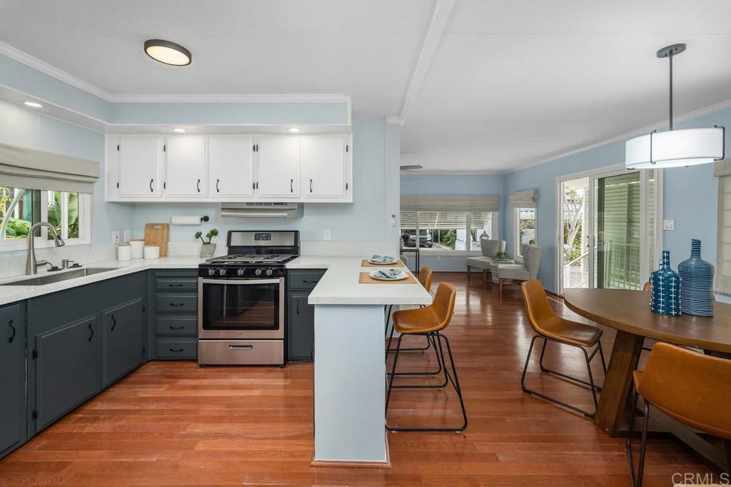 Image 25 of property listing at 6460 Convoy Court SPC 238, San Diego, CA 92117