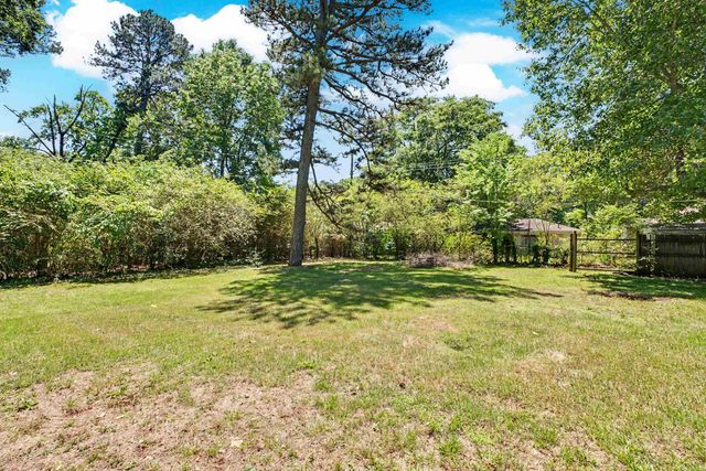 3 Shari Ct., Little Rock, AR 72204
