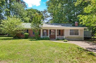 3 Shari Ct., Little Rock, AR 72204