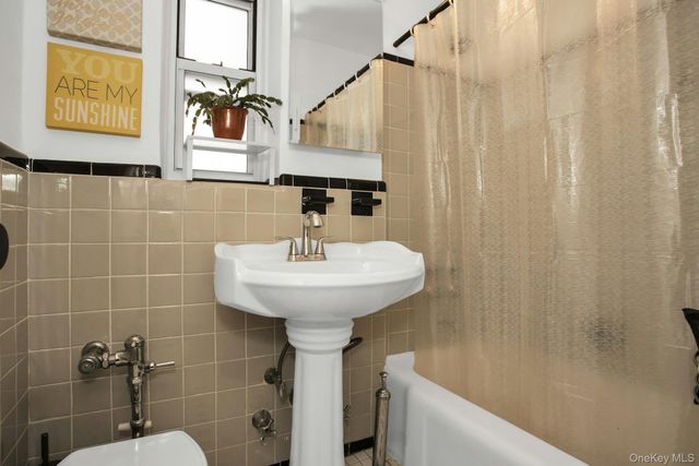 34-49 81st Street 2R, Jackson Heights, NY 11372