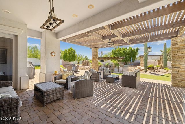 5847 E Quail Track Drive, Scottsdale, AZ 85266