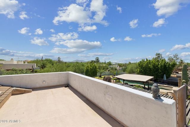 5847 E Quail Track Drive, Scottsdale, AZ 85266