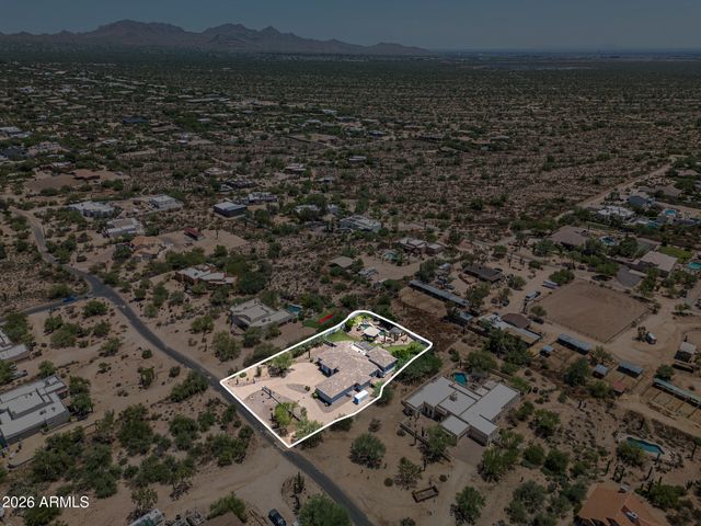5847 E Quail Track Drive, Scottsdale, AZ 85266