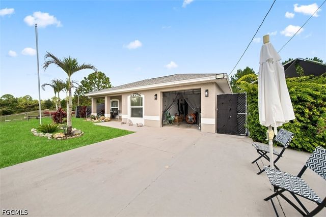 1243 Earnest ST E, Lehigh Acres, FL 33974