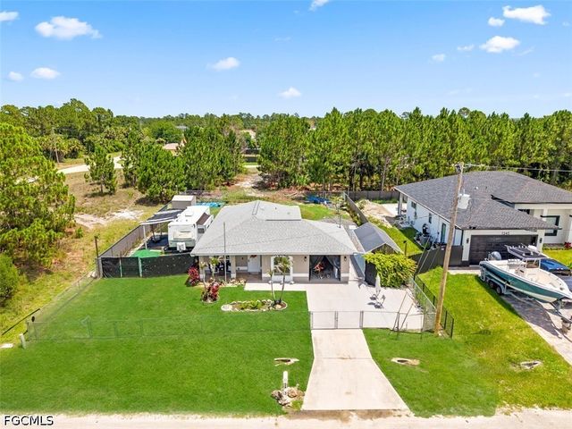 1243 Earnest ST E, Lehigh Acres, FL 33974