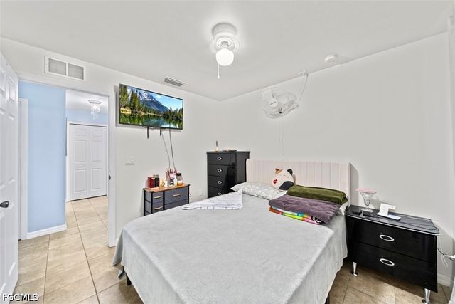 1243 Earnest ST E, Lehigh Acres, FL 33974