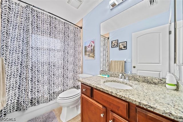 1243 Earnest ST E, Lehigh Acres, FL 33974