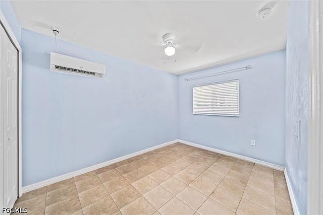 1243 Earnest ST E, Lehigh Acres, FL 33974