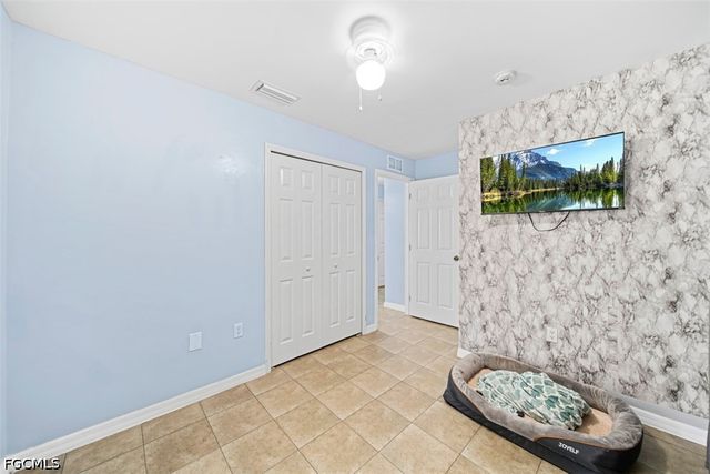 1243 Earnest ST E, Lehigh Acres, FL 33974