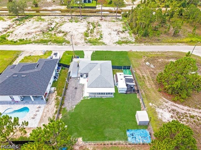 1243 Earnest ST E, Lehigh Acres, FL 33974