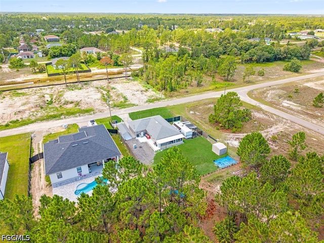 1243 Earnest ST E, Lehigh Acres, FL 33974