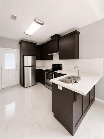 103 E Sgt. Leonel Trevino Road C & A, San Juan, TX 78598
