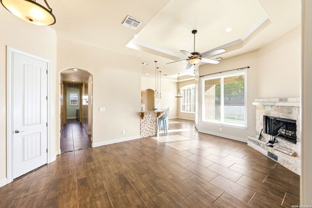 104 S Elise Dr, La Vernia, TX 78121