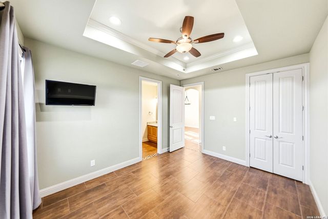 104 S Elise Dr, La Vernia, TX 78121