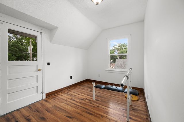 1920 Walling Court, Davenport, IA 52803