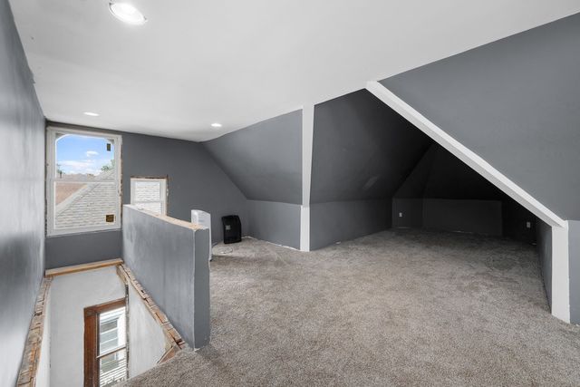 1920 Walling Court, Davenport, IA 52803