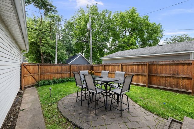 1920 Walling Court, Davenport, IA 52803