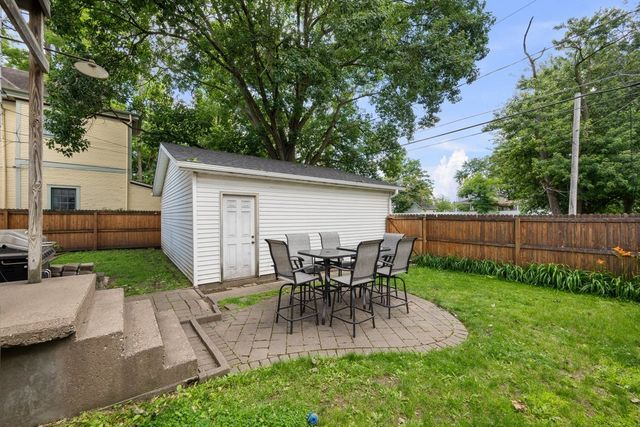 1920 Walling Court, Davenport, IA 52803
