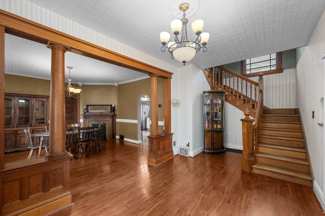 1920 Walling Court, Davenport, IA 52803