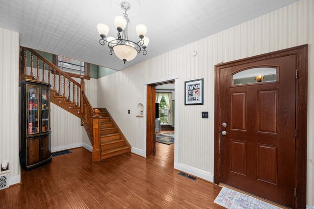 1920 Walling Court, Davenport, IA 52803