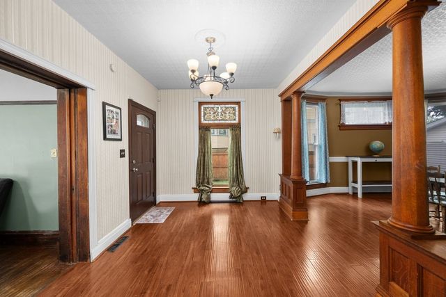 1920 Walling Court, Davenport, IA 52803