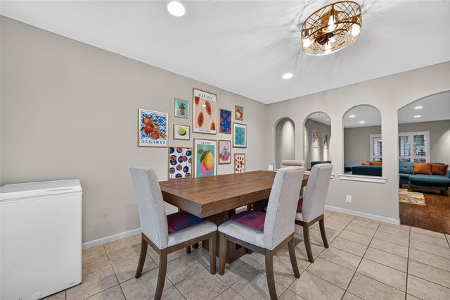 2133 Winrock Boulevard 34, Houston, TX 77057