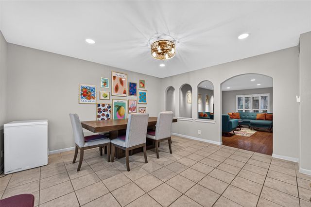 2133 Winrock Boulevard 34, Houston, TX 77057
